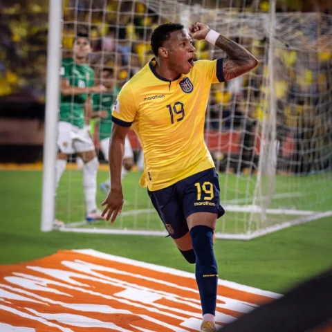 Ya quería volver a anotar con mi selección 🇪🇨 y festejarlo en casa, con ustede