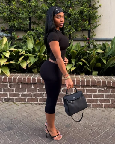 just a boss b* in her elements.