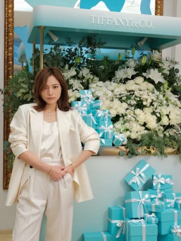 Love is a gift🤍
たいせつなひと、だいすきなひとに感謝を伝えるholidayに。
Blue Boxは何度見てもわくわくするしきゅんとする
#Ti