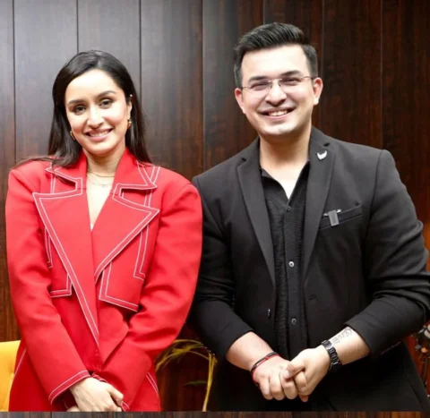 ❤️🖤
The Best Smile ? @shraddhakapoor 
Music by my Brother : @vishalmishraoffici