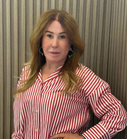 A @zilucamargooficial pronta para arrasar hoje no @cucalibreorlando recebendo am