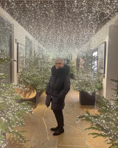 Com uma chuva de estrelinhas, no @portraitfirenze !!!! Almoçando, com vista no r