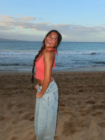all smiles :)))
-
-
-
-
-
#hawaii #discoverpage #isladlife #ocean #inspo