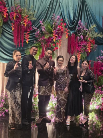 Happy Engagement Semoga dilancarkan sampai hari h bang @abdullah_aladull & @lida