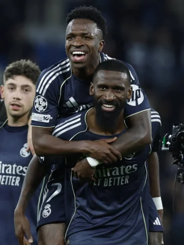 UCL Quarters, here we come 🔥 Hungry for more 🦁 #HalaMadrid #Hustle #AlwaysBeli