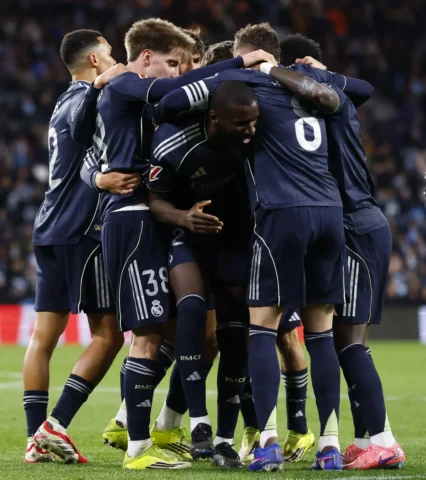 Hasta el final. Siempre. Until the very end. Always. 🙌🏾🤍 #AlwaysBelieve #Hust