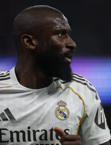Suffering, fighting, and WINNING. Next round 👊🏾 #HalaMadrid #Hustle #AlwaysBel