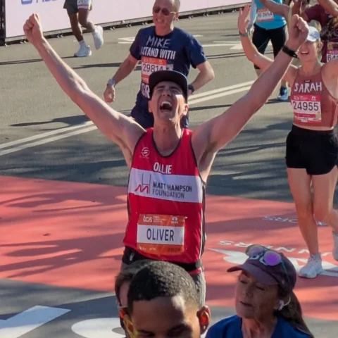 On Sunday I completed my first ever marathon. @nycmarathon was UNREAL. Even a bu