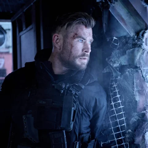 Fired up for the next instalment of Extraction! Let’s go 💪💥 

@netflix @agbofi