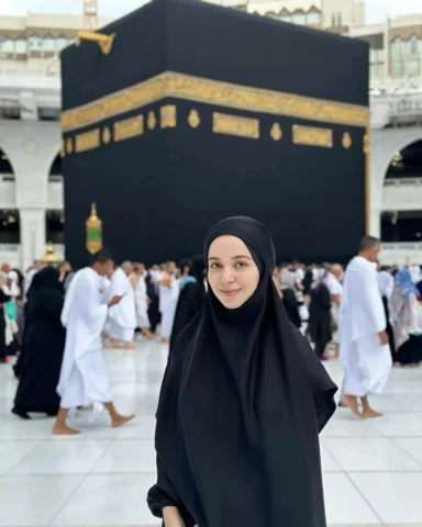 لبيك اللهم عمرة…🕋 🤲
الحمدلله رب العالمين وفقني ندير العمرة، في الأول من شهر ين