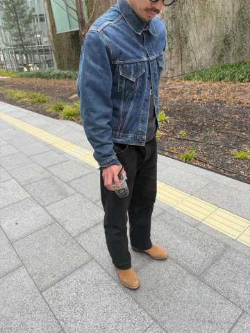 .
もうすぐGジャンの季節☘️ 

#70505E
#505black
#redwing
#関田家の休日🏠