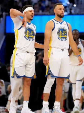 Realized dreams from the backyard to the league @sdotcurry #704 #FOE
