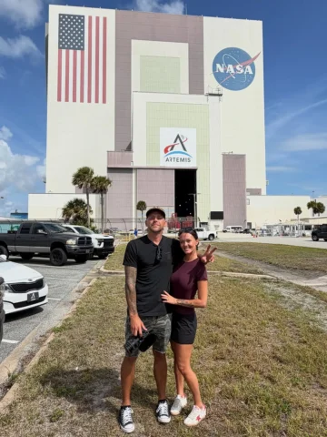 What a day! Truly mind blowing to see in person! Artemis ll is on its way around