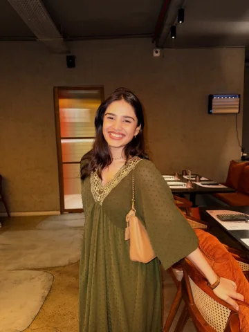 I've got Jasmine vibes they say Is it?🧞‍♀️