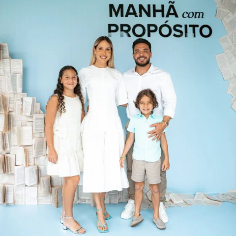 meu propósito começa assim, todos os dias: com Deus e com eles..

é aqui que tud