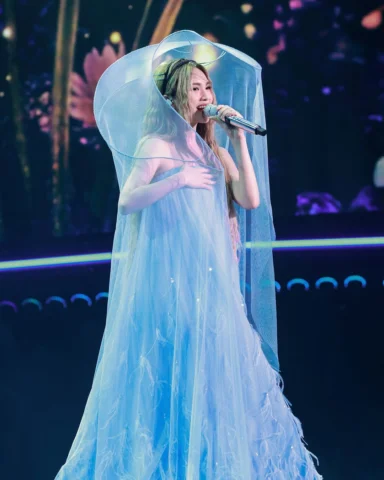 謝謝蘇州的大家 讓我覺得被愛❤️

#房間裡的大象世界巡迴演唱會