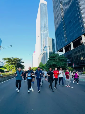 Meskipun saya resminya bukan olahragawan, tetapi ketika berjalan cepat dari Hote