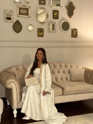الهدوء لا يعني الضعف… بل يعني أنك فهمت الحياة.🤍

Kaftan @themdofficiall