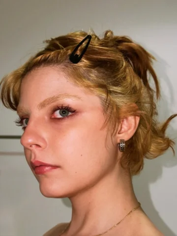 aviso postei video na rede de videos ensinando a fazer essa cor de cabelo em cas