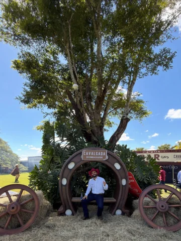 Cavalgado do embaixador 🏛️🐴