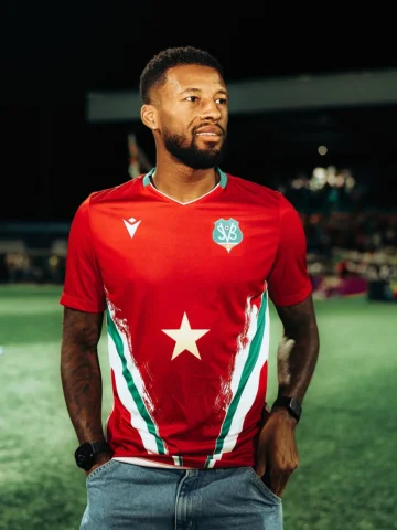 Let’s Make History 🙌🏾. 

Bribi Na Krakti 🇸🇷❤️