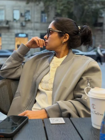 This is mee 🧿❤️

#justlove #selflove❤️ #happyness #peaceofmind