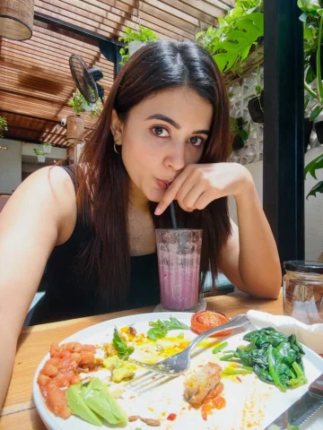 From the first bite to the last, every moment with my meal is a photo worthy mem