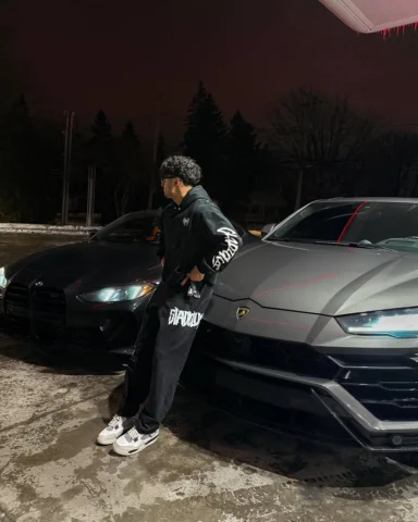 First Lambo at 22. Alhamdulillah. 🤲

Never thought I’d be here this fast. This 