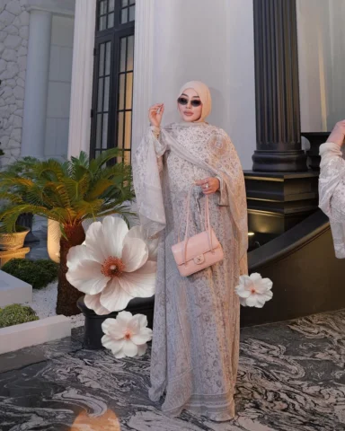 yang uda Co Abaya khasmir chipon tolong di Tunggu Foto estetik Berkelazz nya🫵🏼