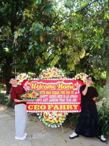 10 hari Gw di Kalimantan, dan mereka diem diem bikin surprise buat nyambut gw yn