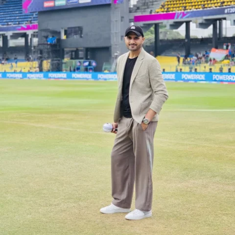 Bam Bam 💥♠️ 🏏