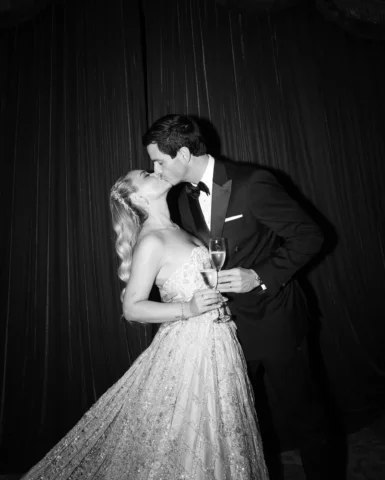 Un matrimonio elegante, con una producción impecable y una atención al detalle q