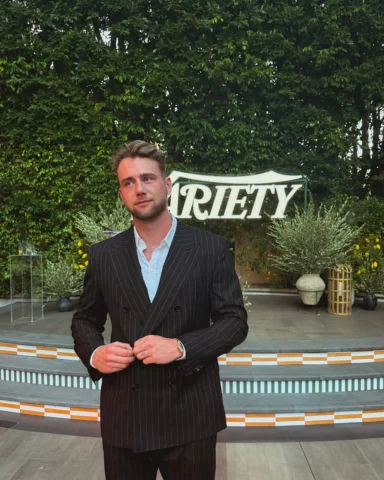 Feeling myself like I lost my keys @variety @dolcegabbana
