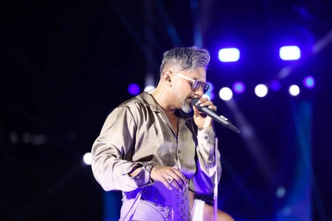 Pune, get ready for a night that’s going to be BIGGER than Mumbai!! 

The vibe, 