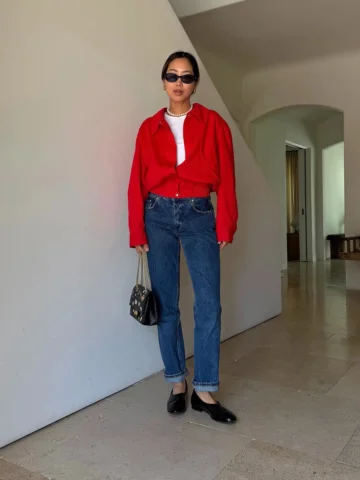 A bit of red here, a bit of red there. Lots of stripes, still wearing my fav Cha