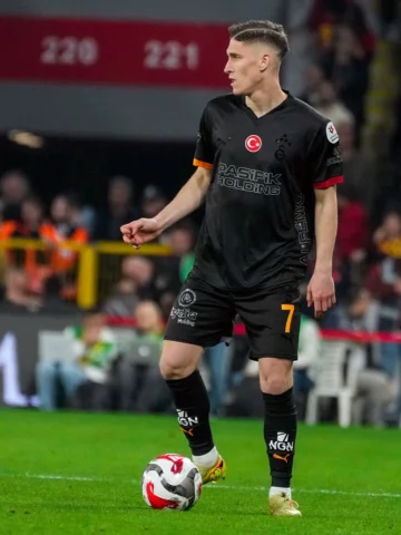 Another step forward, three points and full focus on the next one 💛❤️🦁