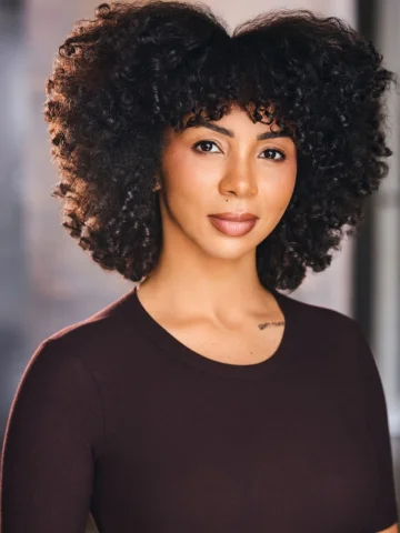 New acting headshots & focus 🎬
Photographer: @brianjonesphotography 
MUA: @shau