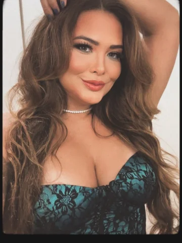 Nas Sextas-feiras garotas bonitas viram feiticeiras ! 💎🍀