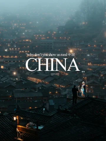 This is 西江千户苗寨 in Guizhou, China 🇨🇳.
The largest Miao village in the world. Ov