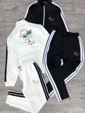 HOUSE OF FASHION 
📞☎️: 0672230183  

KARIBU SANA MADUKA YETU YAPO.
📍MAGOMENI K