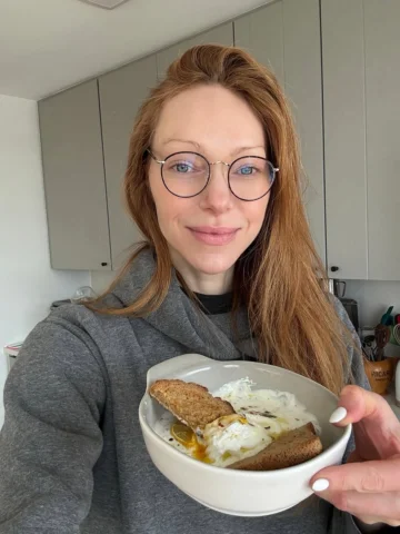 Tried this awesome mediterranean egg dish that inspired a new recipe of my own! 