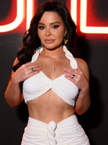 Prontíssima para fazer um showzaço pra essa galera linda que compareceu no event
