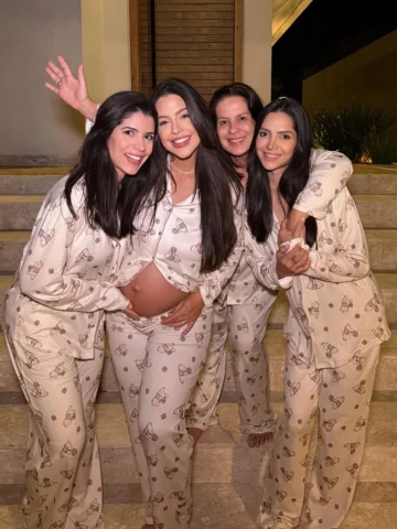Meu começo, meu colo, minhas melhores amigas, meu lar e meu pra sempre! Mames e 
