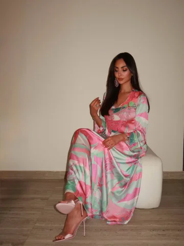 شرايكم بالمخور ؟ 💗🌸✨