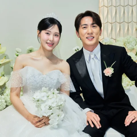 웃음이 안나는 결혼식;;