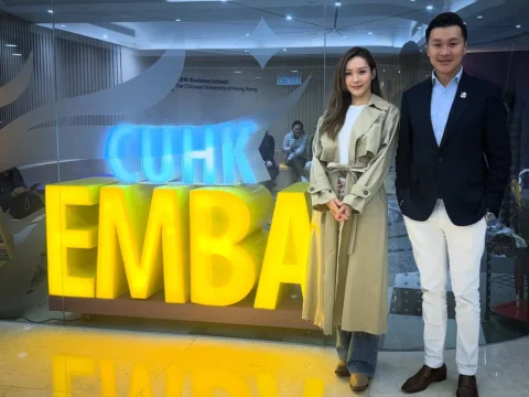 早前出席了#CUHK EMBA的校友研討會，沒想過商業領導與戲劇之間也有其微妙的關係💜
戲劇，讓我重新認識自己。盼這股力量，引領我到不同領域 🤍

#ALi