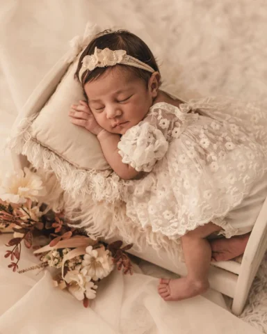 Celine com 14 dias de vida, agora já está com quase 1 mês ❤️ E somos imensamente