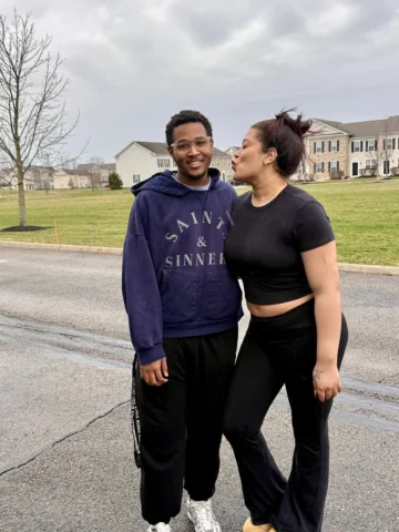 @dmanyoung my ❤️
Spring break over, back to 📚 
Allah’s protection over you🤲🏻