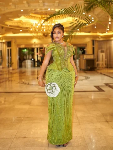 Celebration of love 💚
Congratulations gee @crossda_boss 
#coco2026 

👗 @loveth