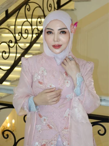 Selamat hari Kartini untuk semua kartini hebat , kartini mandiri Indonesia 🇮🇩 